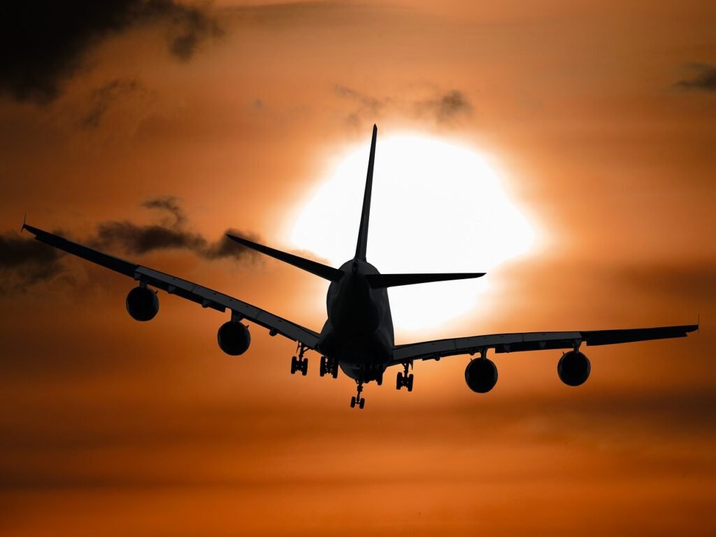 plane-1362587_1280
